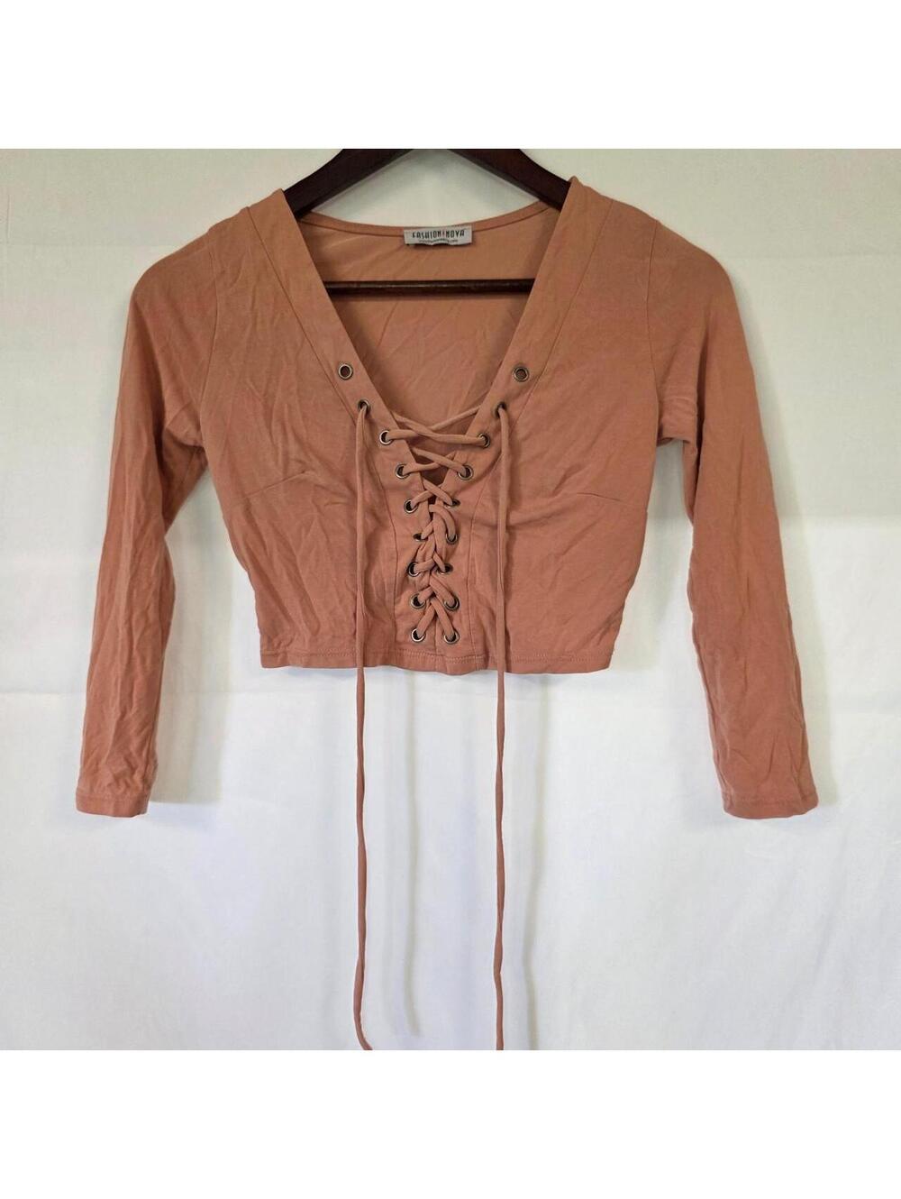 Fashion Nova tan/pink/Nude lace up crop top #fashionnova #laceup #croptop